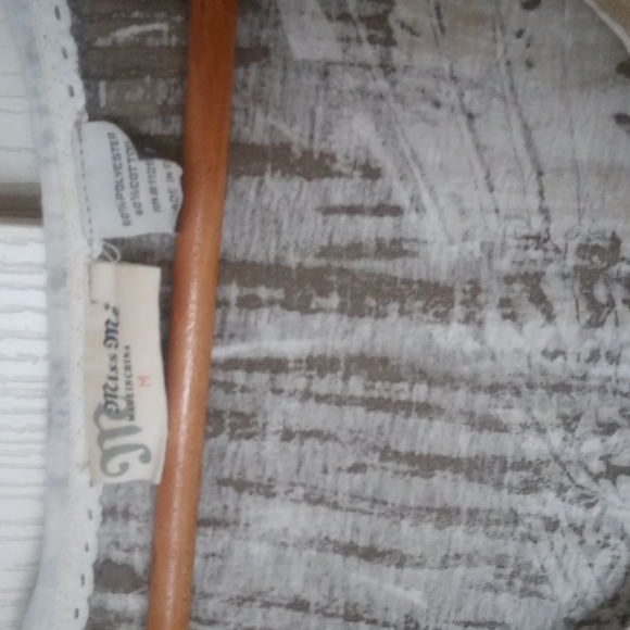 Miss Me Shirt . Miss me Tshirt scoop neck size medium wings and rinestone detail - Picture 2 of 5